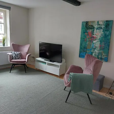 Denkmal Apartment *